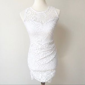 MYSTIC Lace Bodycon Dress